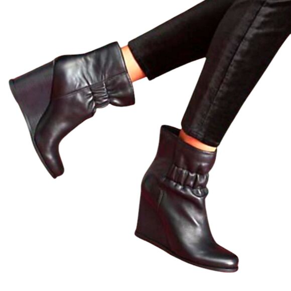 Anthro Splendid Rebecca Wedge Ankle Boots Slouchy Leather‎ Black Round Toe 6 - Picture 1 of 16